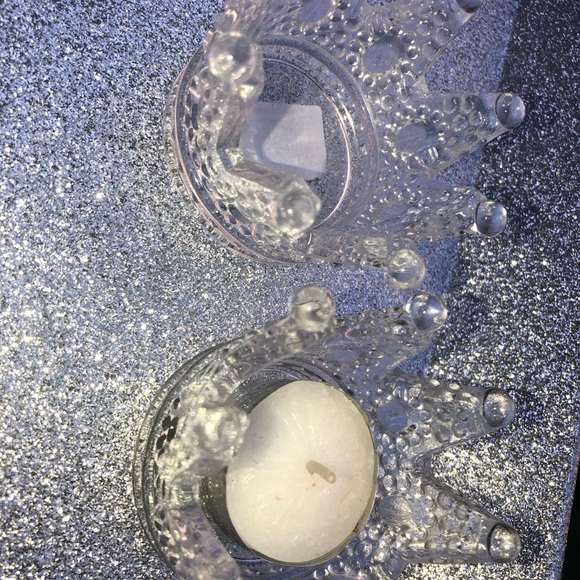 Set of Regal hobnail crown glass candle holders - Picture 4 of 14